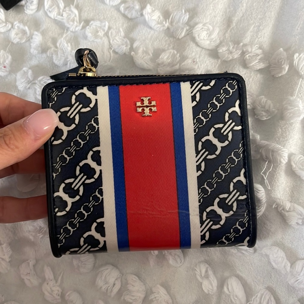 Tory Burch wallet